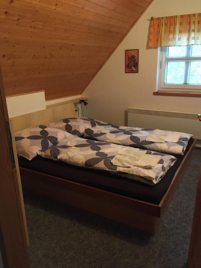 Chata U Lesa Výprachtice Eksteriør billede